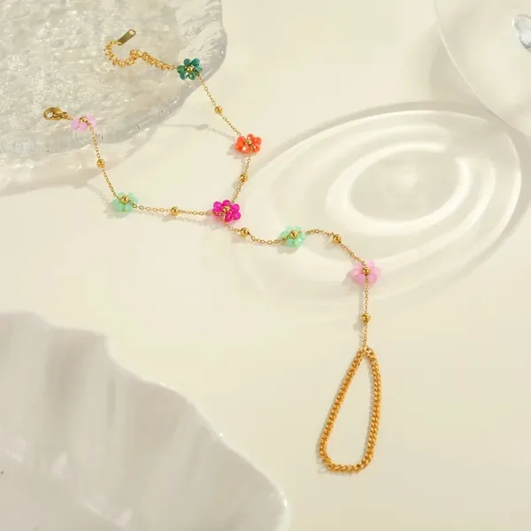 Gold_Flower_Hand_Chain_For_Women